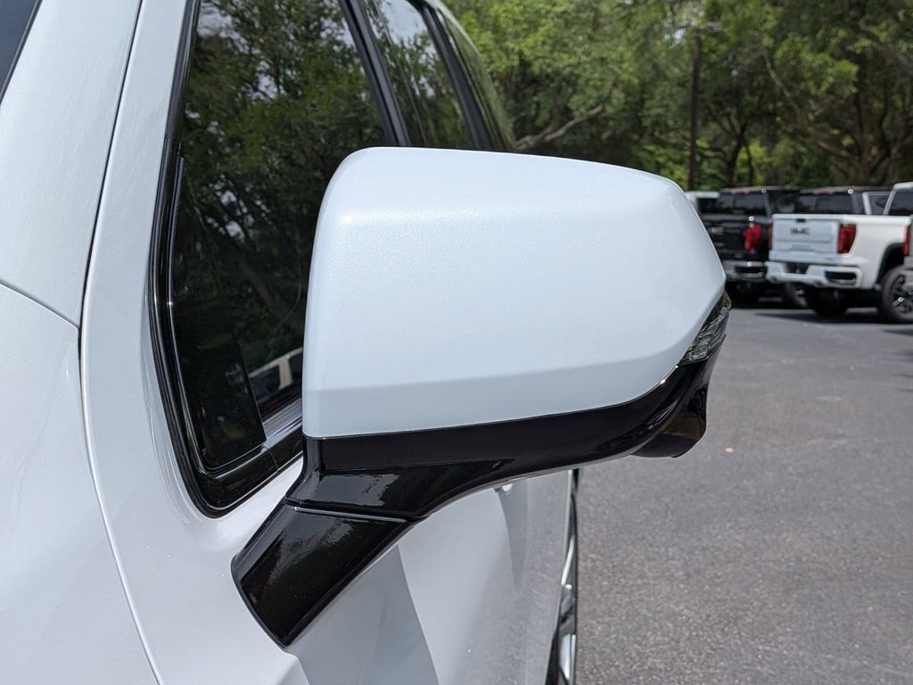 2026 Cadillac Escalade Sport - Photo 13