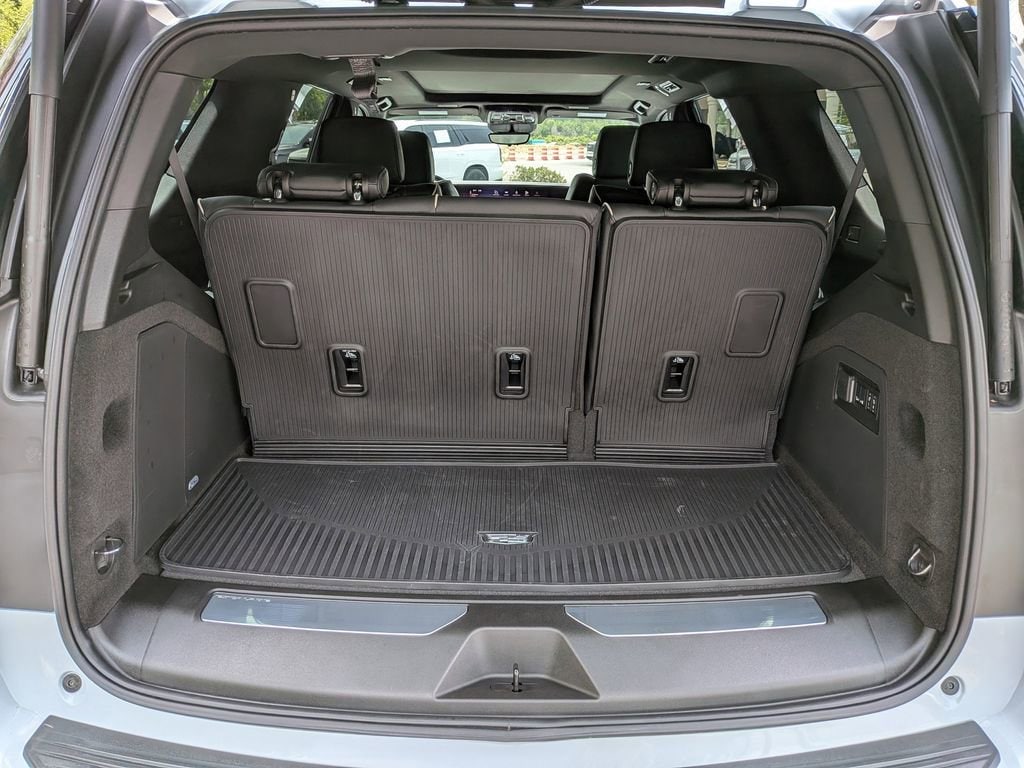 2026 Cadillac Escalade Sport - Photo 14