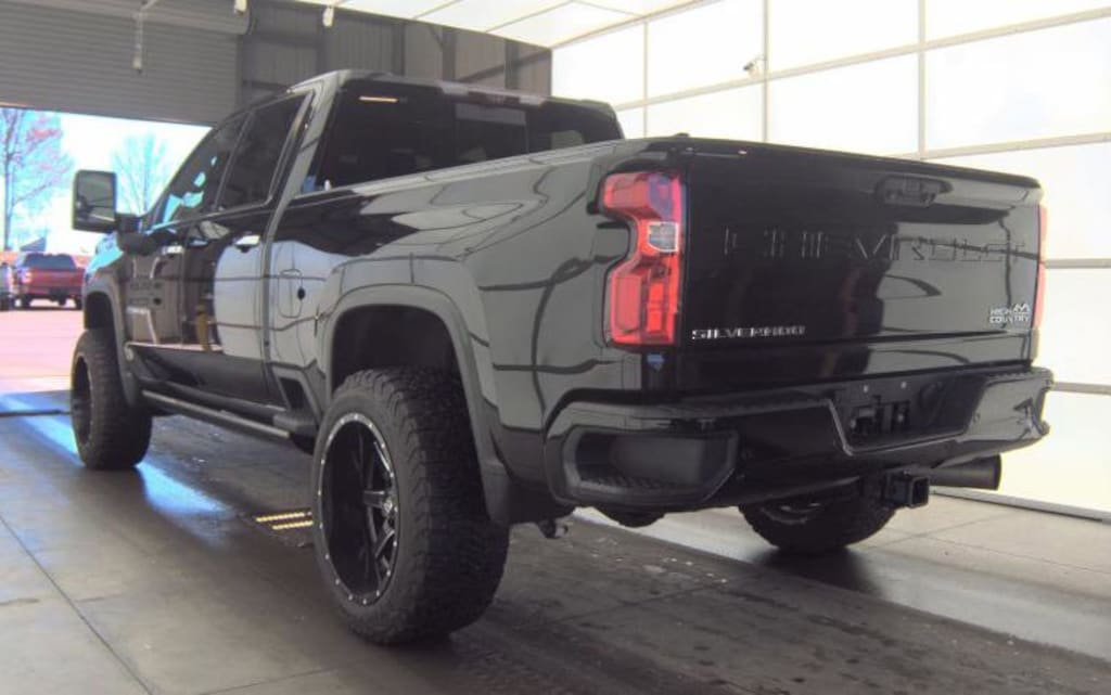 Used 2021 Chevrolet Silverado 2500 HD High Country Truck Crew Cab
