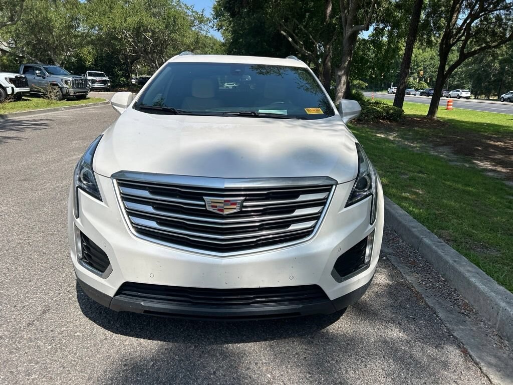 Used 2019 CADILLAC XT5 Luxury FWD SUV