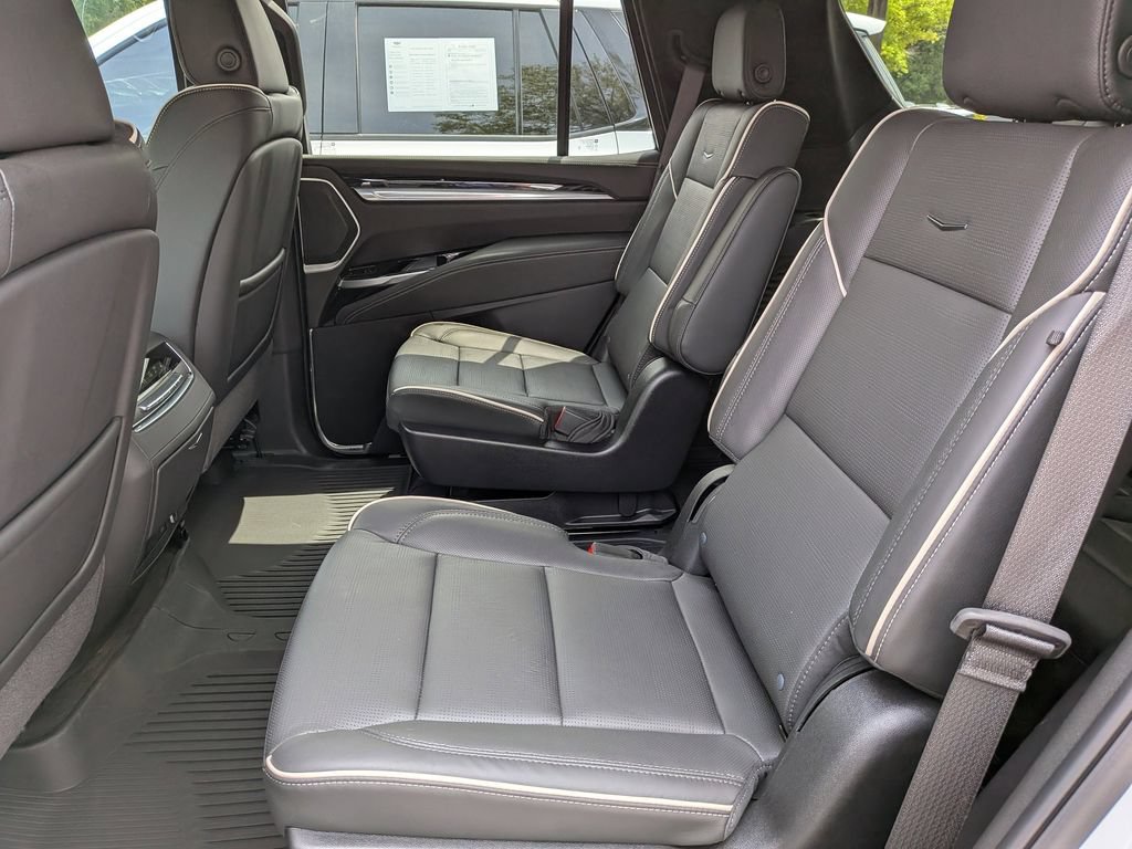 2026 Cadillac Escalade Sport - Photo 16