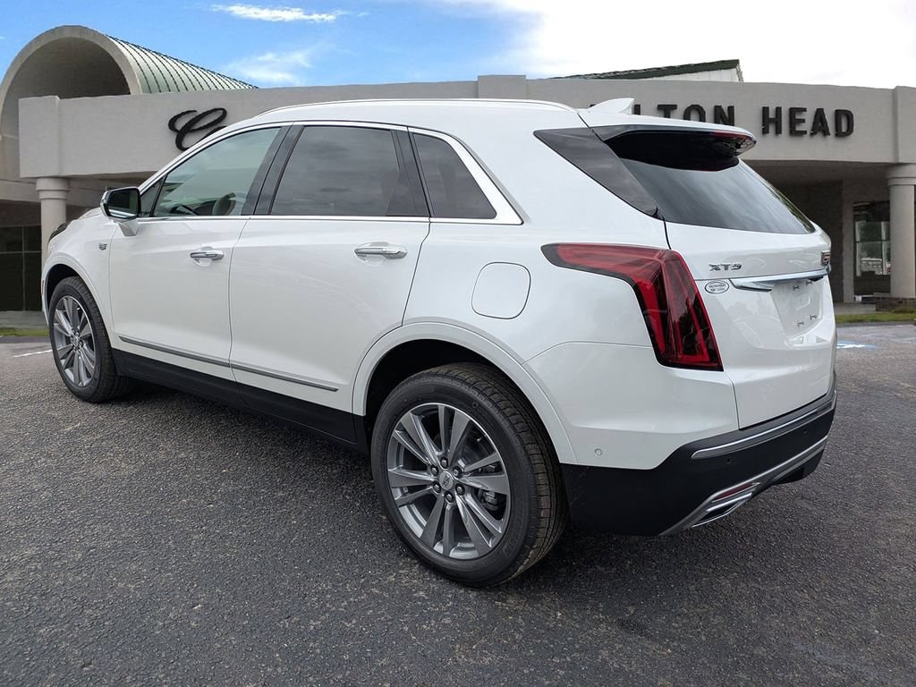 New 2026 CADILLAC XT5 Premium Luxury SUV
