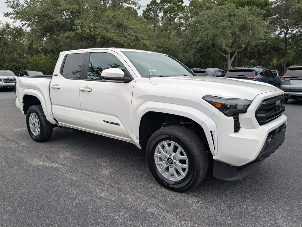 2024 Toyota Tacoma SR5 4x4 photo 2