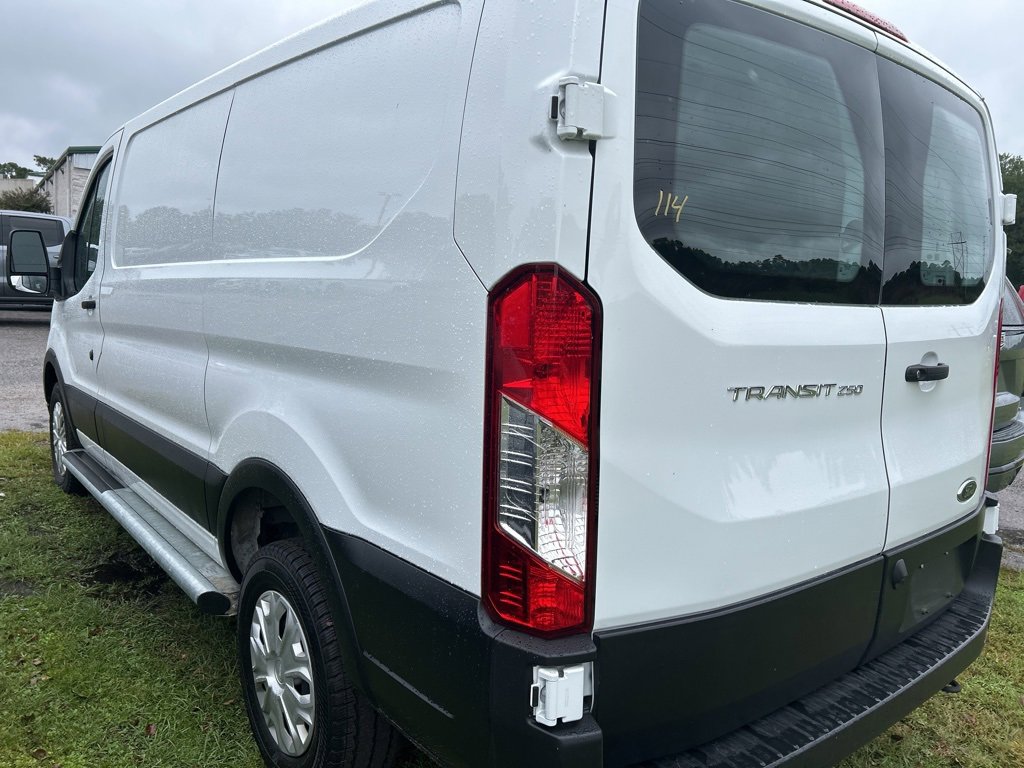 2023 Ford Transit Cargo Van photo 4