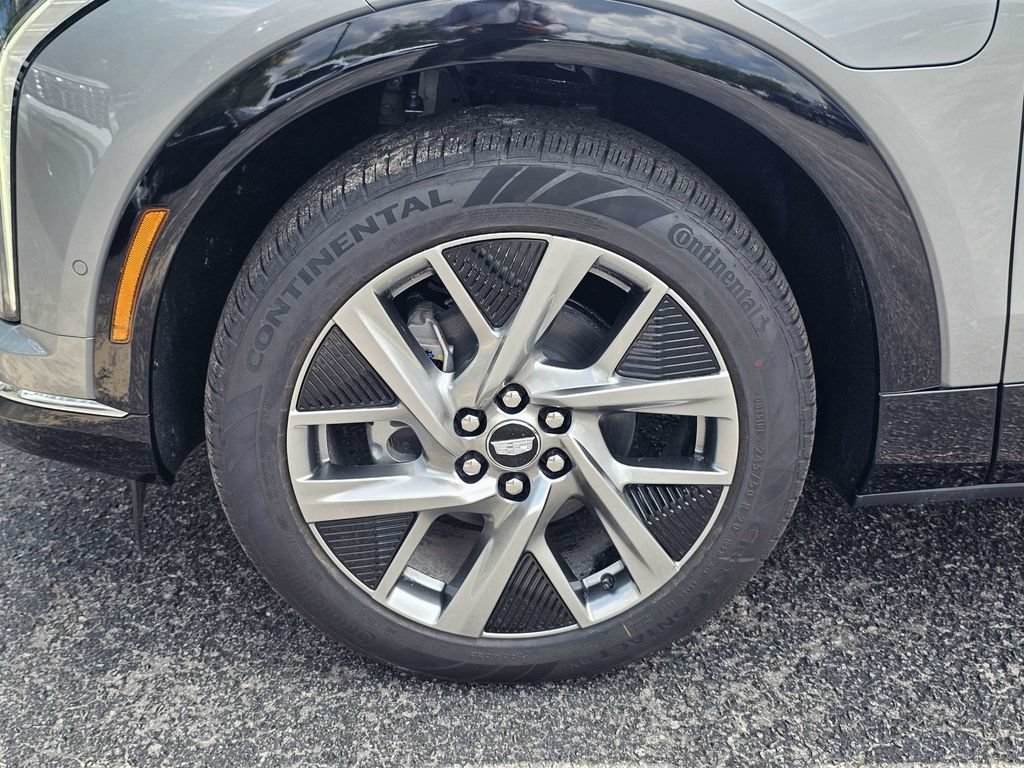 2027 Cadillac OPTIQ Luxury - Photo 12