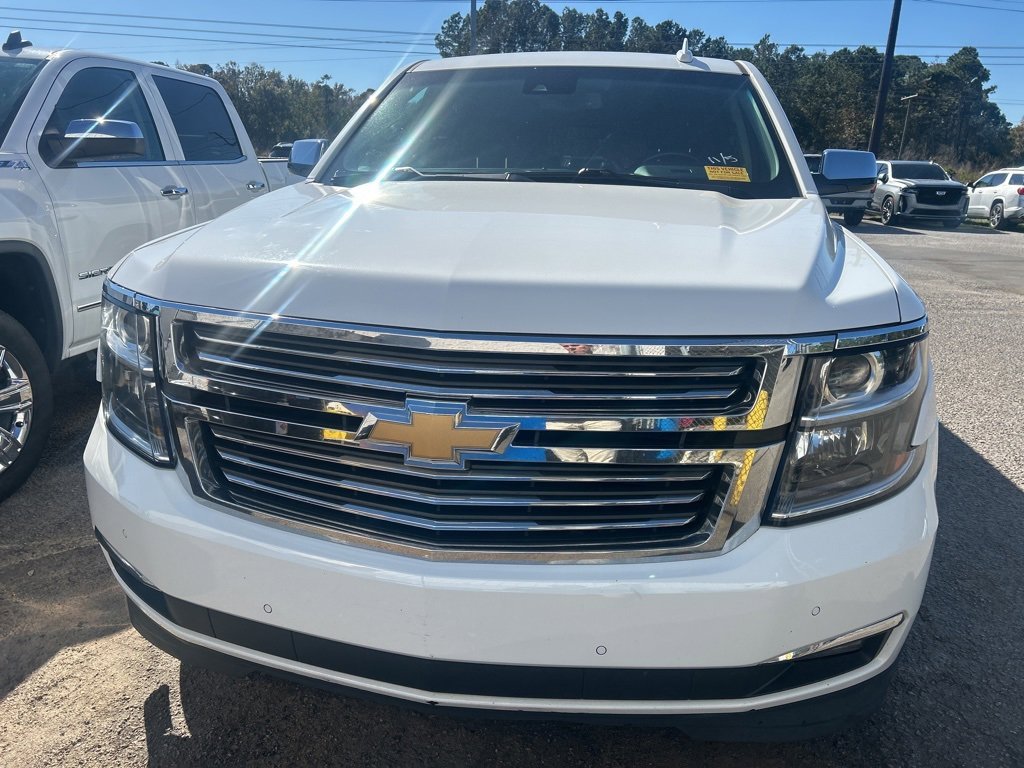2020 Chevrolet Suburban Premier photo 2