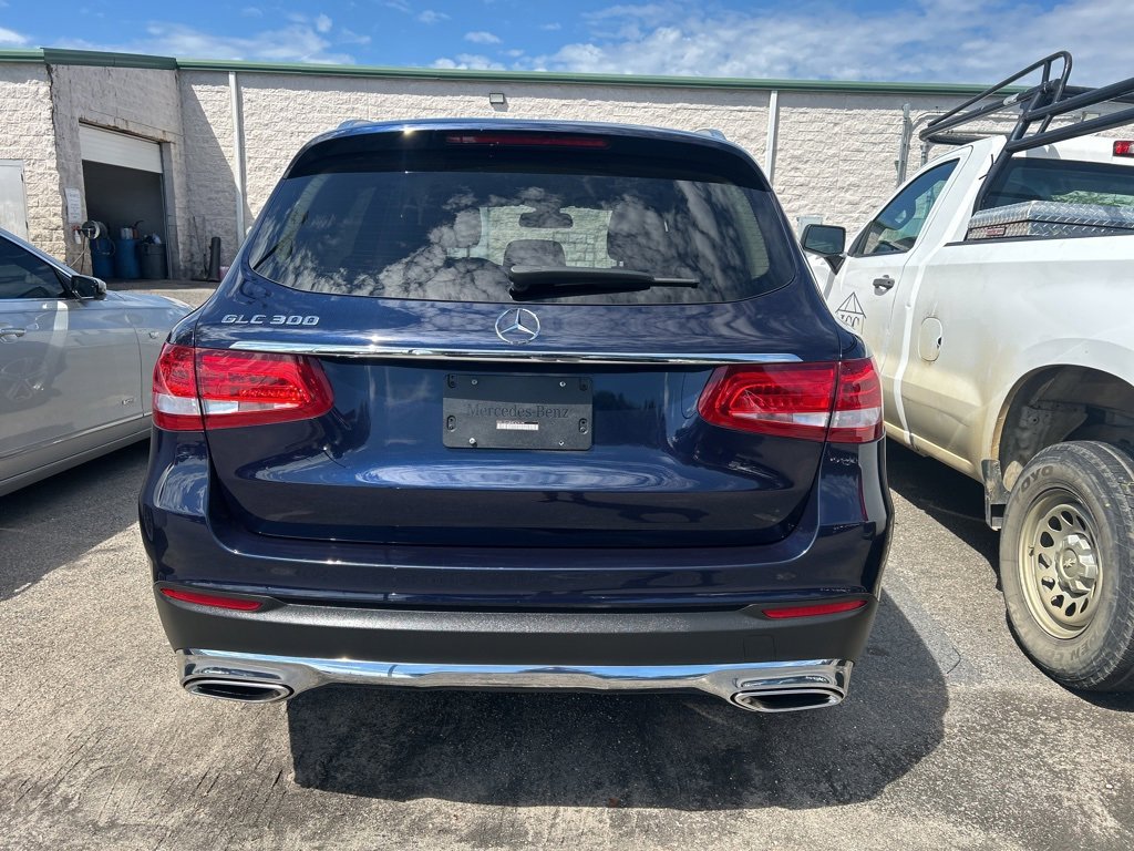 2019 Mercedes Benz GLC 300 photo 3
