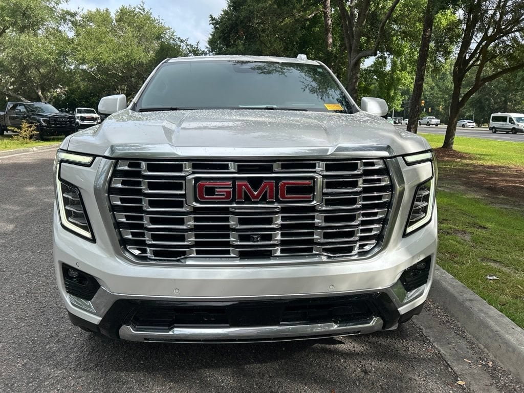 Used 2025 GMC Yukon XL Denali SUV
