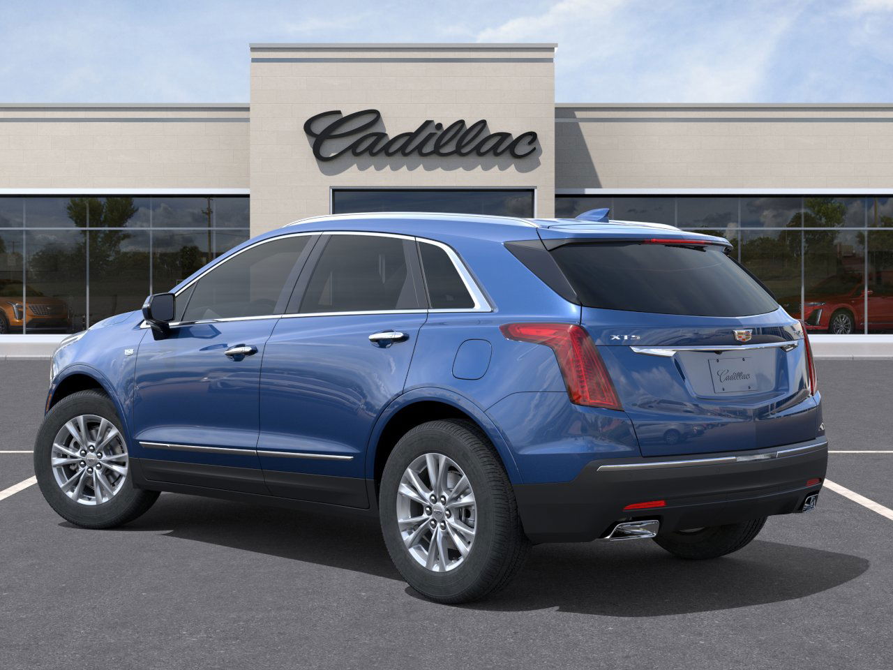 2026 Cadillac XT5 Luxury photo 2