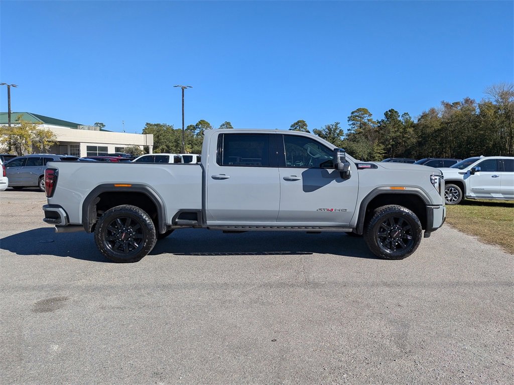 2024 Gmc Sierra 2500 HD AT4 photo 2