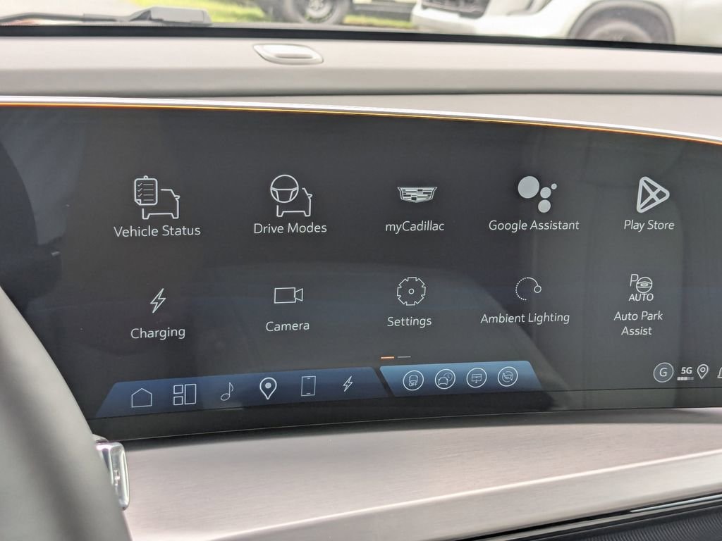 2026 Cadillac VISTIQ Sport - Photo 21