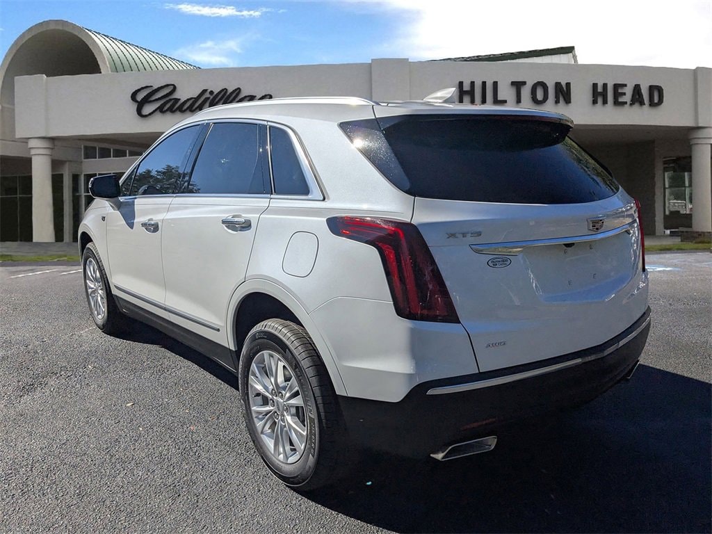 New 2026 CADILLAC XT5 Luxury SUV