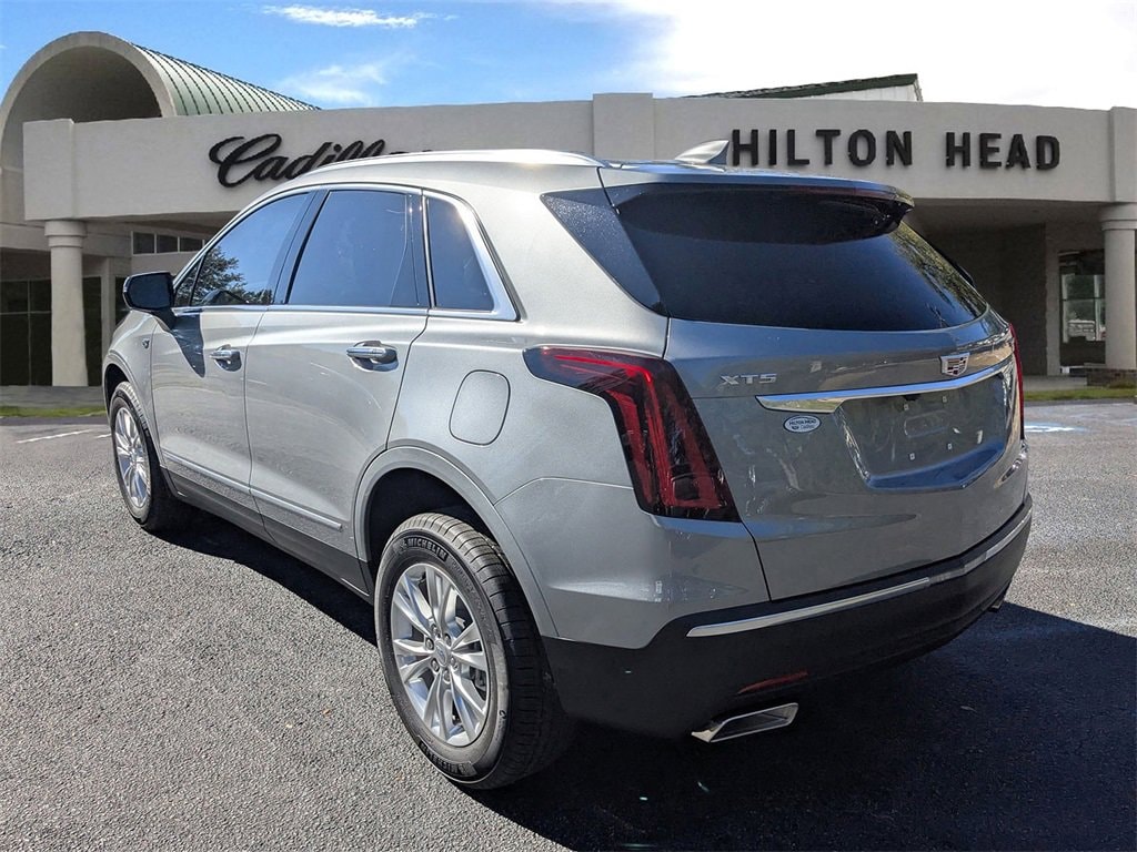 New 2026 CADILLAC XT5 Luxury SUV