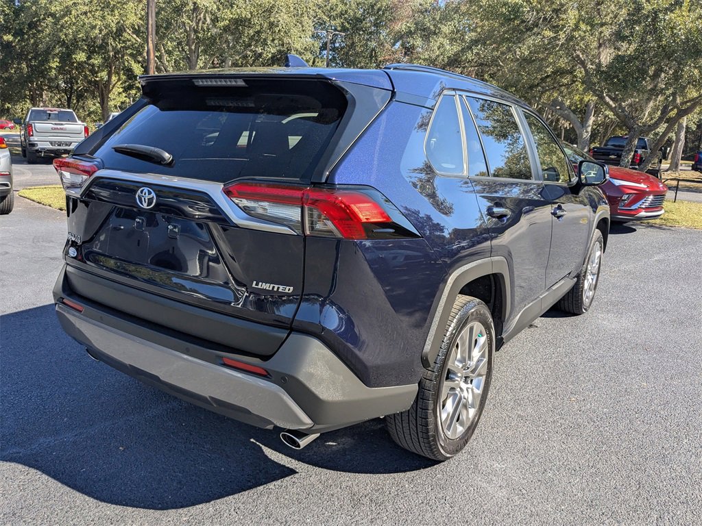 2020 Toyota RAV4 Limited photo 2