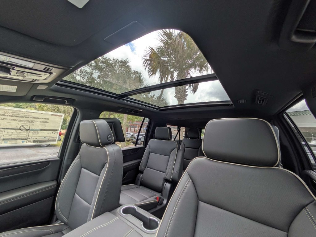 2026 GMC Yukon XL Elevation - Photo 23