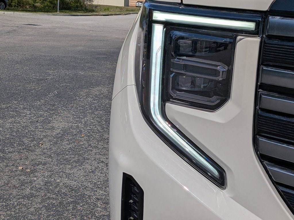 2026 GMC Sierra 1500 AT4 - Photo 10