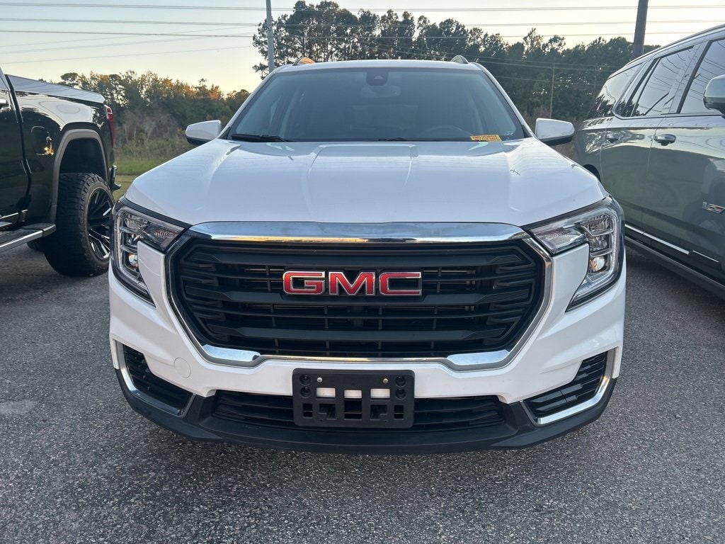 Used 2022 GMC Terrain SLE SUV