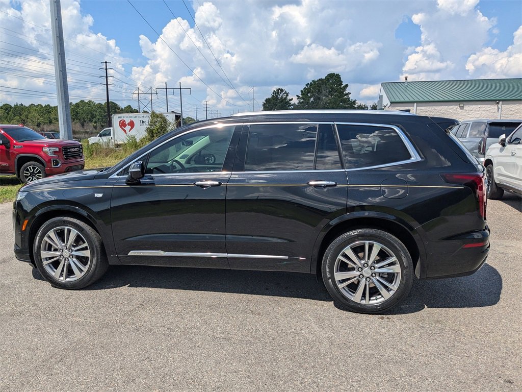 2020 Cadillac XT6 Premium Luxury photo 2