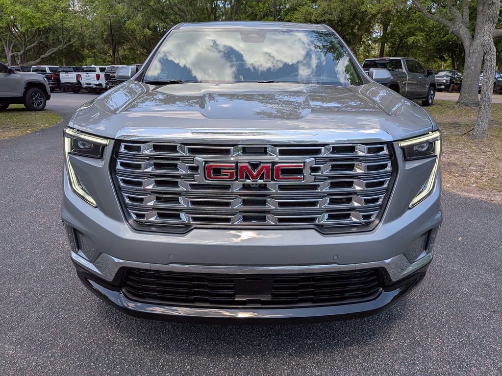 2026 GMC Acadia Denali - Photo 9
