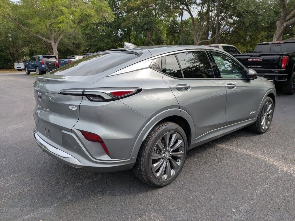 New 2026 Buick Envista Avenir SUV