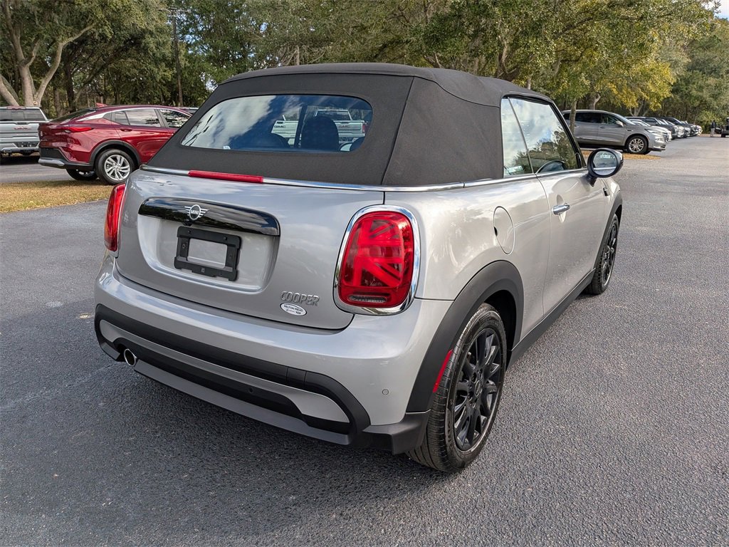 2024 Mini Cooper photo 3
