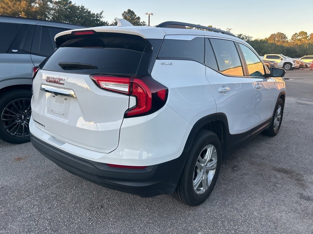 Used 2022 GMC Terrain SLE SUV