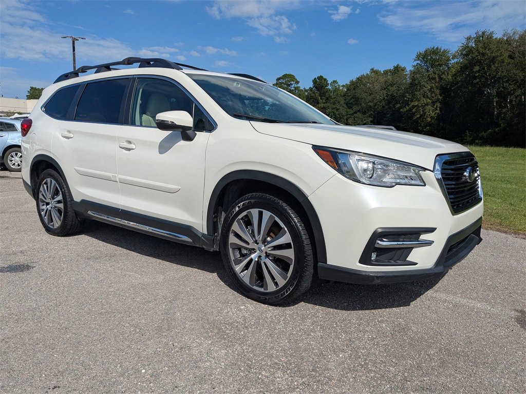 2022 Subaru Ascent Limited photo 2