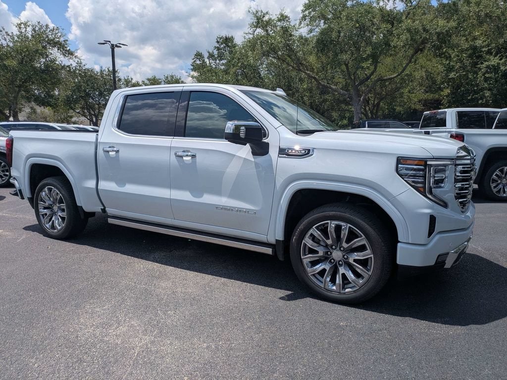 2026 GMC Sierra 1500 Denali - Photo 2