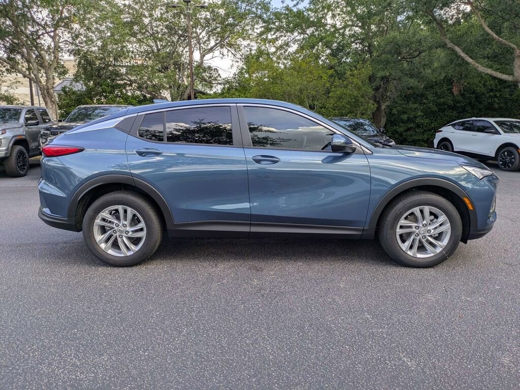 New 2026 Buick Envista Preferred SUV