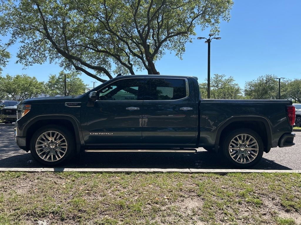 2019 GMC Sierra 4WD Crew Cab Short Box's photo