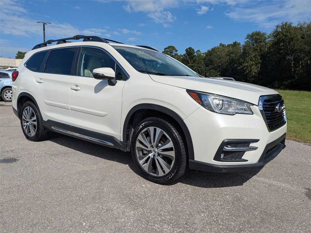 2022 Subaru Ascent Limited photo 3