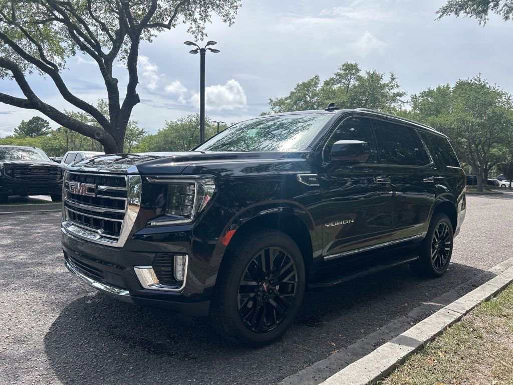 2023 GMC Yukon 4WD SLT's photo