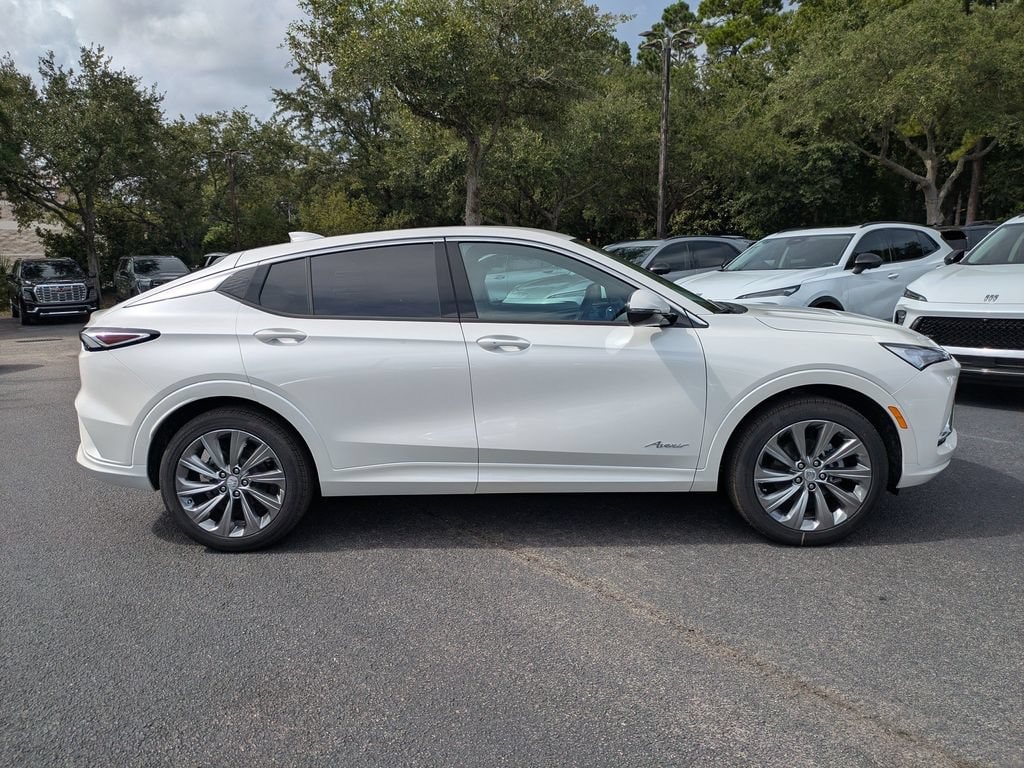 New 2026 Buick Envista Avenir SUV