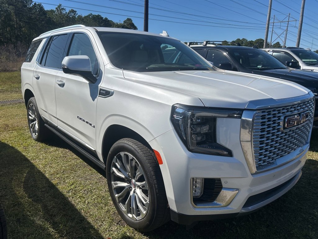 2021 GMC Yukon Denali's photo