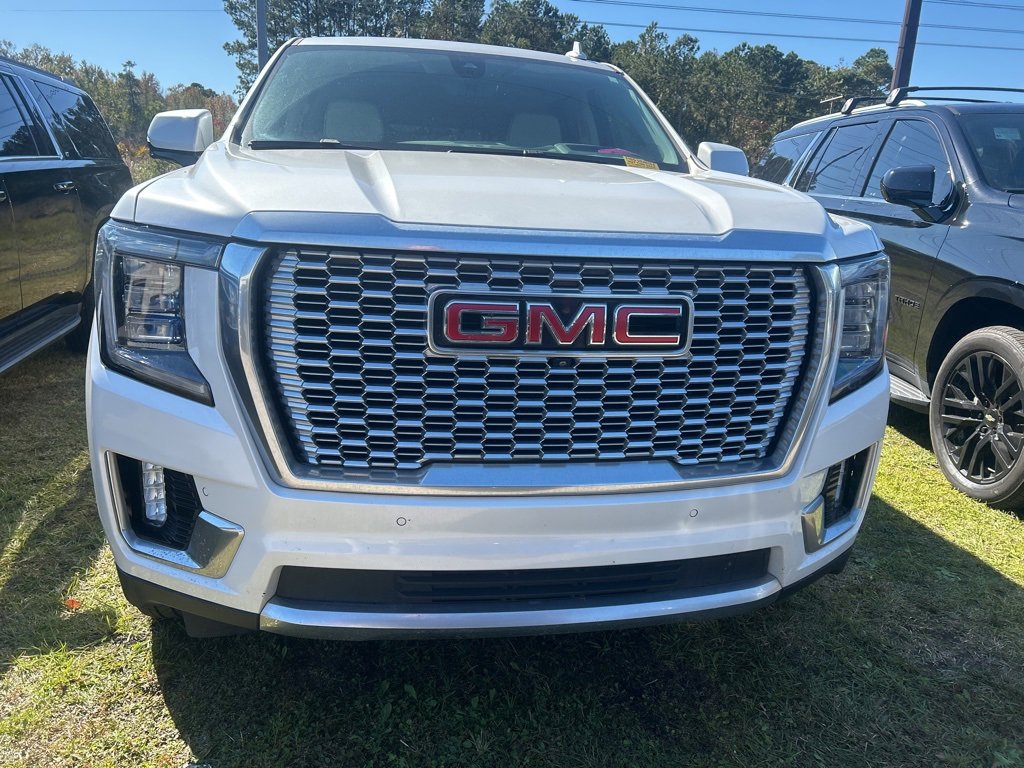 2021 Gmc Yukon Denali photo 2
