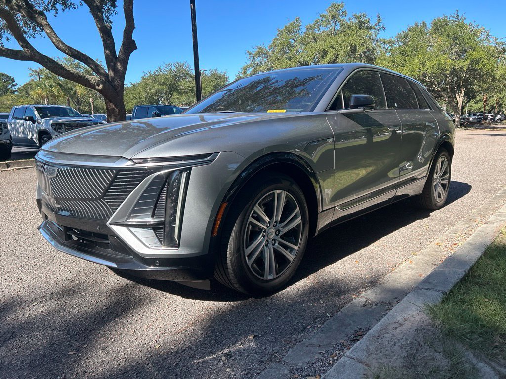 Used 2024 Cadillac LYRIQ Tech with VIN 1GYKPMRK4RZ100198 for sale in Bluffton, SC