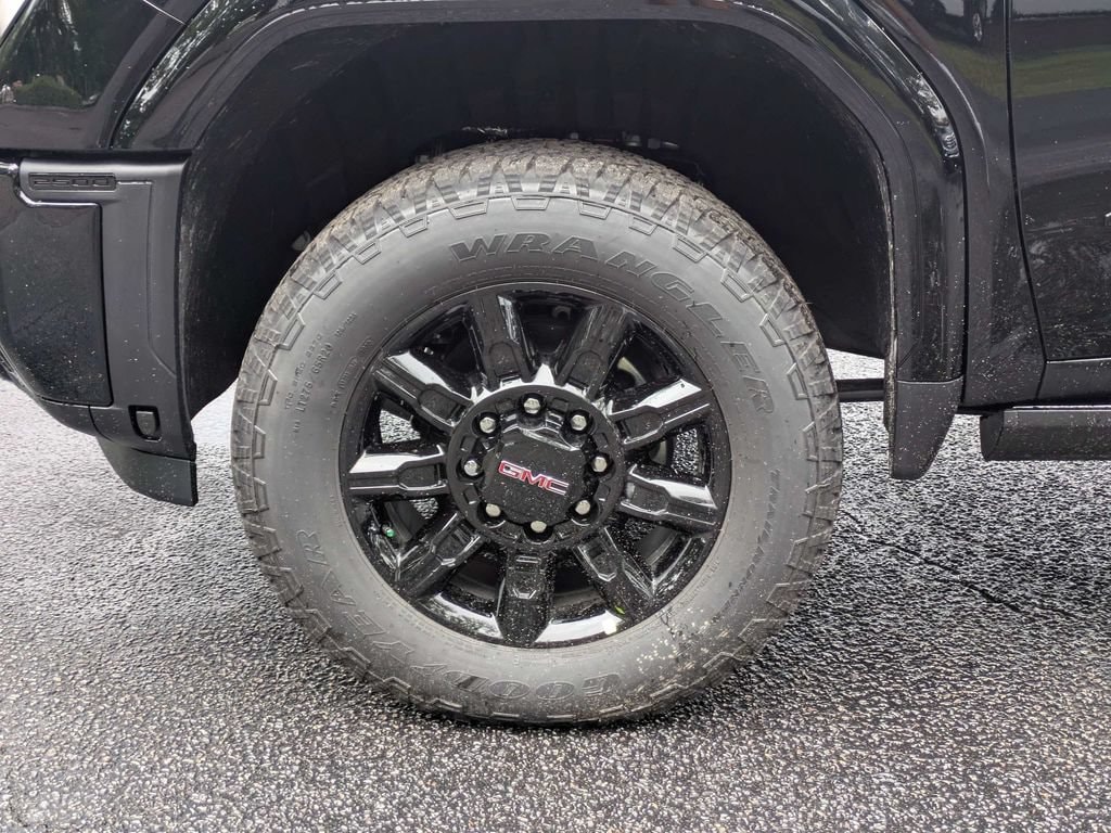 2026 GMC Sierra 2500HD AT4 - Photo 12
