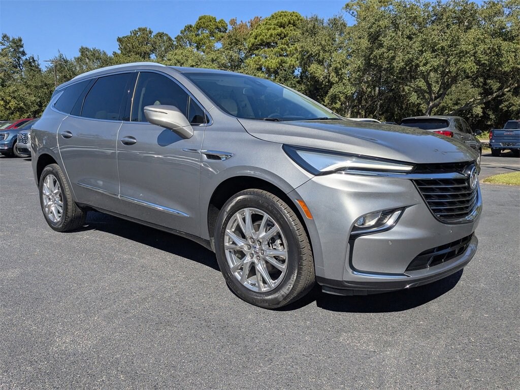 Used 2023 Buick Enclave Essence SUV