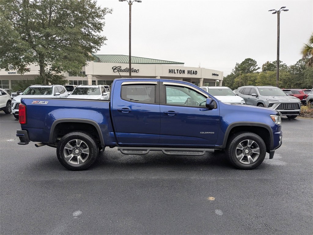 2016 Chevrolet Colorado Z71 photo 2
