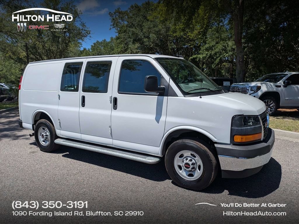 2024 GMC Savana 2500's photo