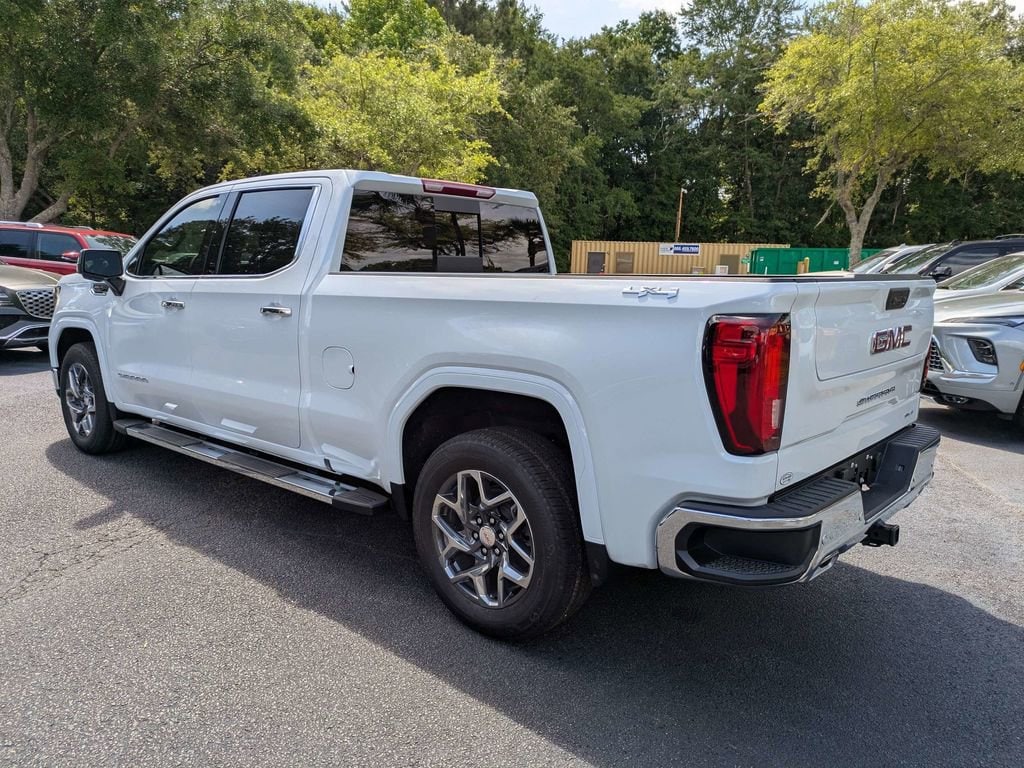 2026 GMC Sierra 1500 SLT - Photo 6