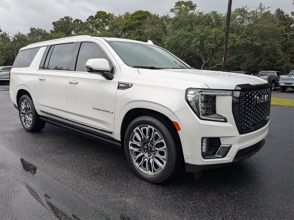2023 Gmc Yukon XL Denali Ultimate photo 2