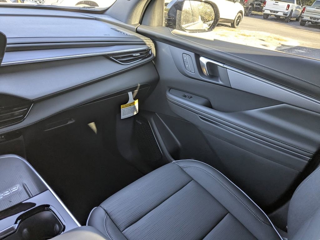 2026 Buick Enclave Sport Touring - Photo 18