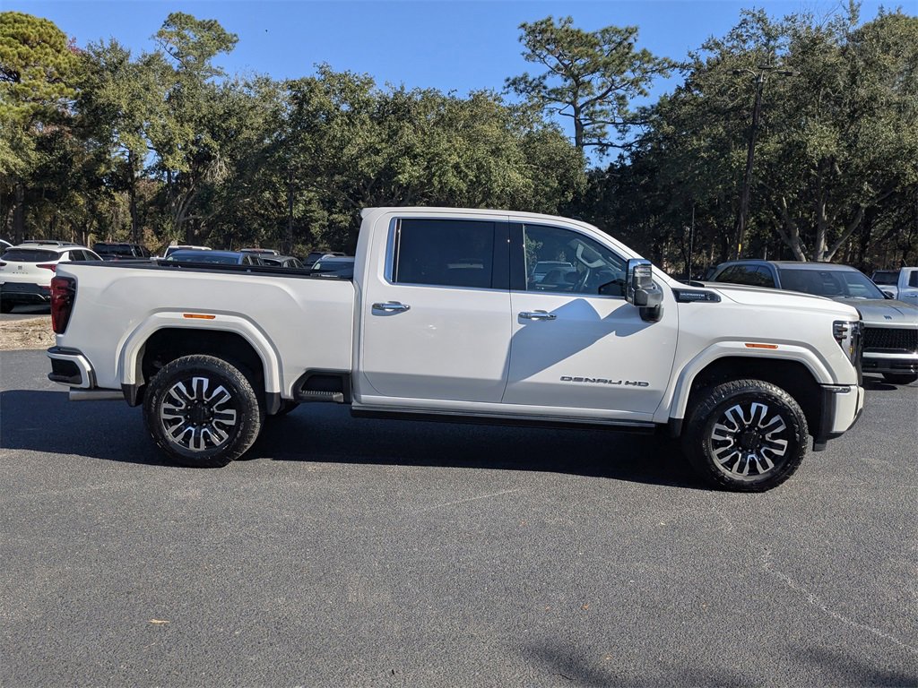 2025 Gmc Sierra 2500 HD Denali Ultimate photo 2