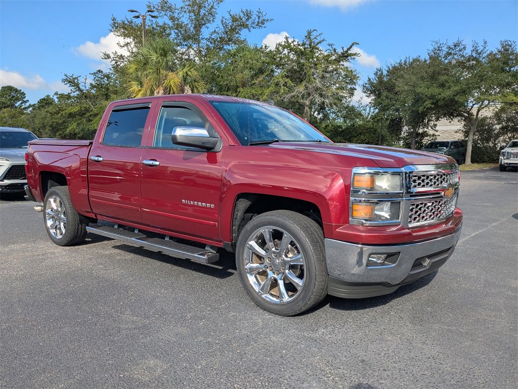 2014 Chevrolet Silverado 1500 LT photo 2