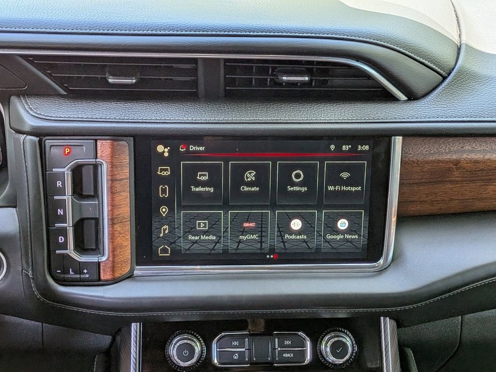 2023 GMC Yukon Denali Ultimate - Photo 21
