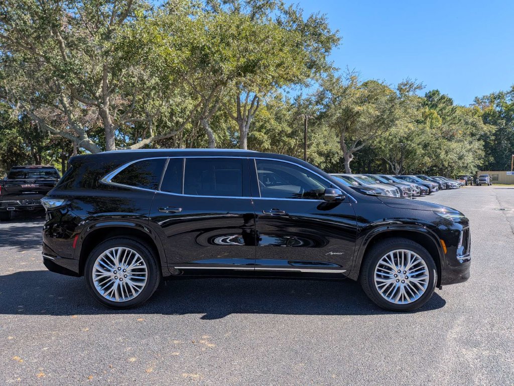 Used 2027 Buick Enclave Avenir SUV