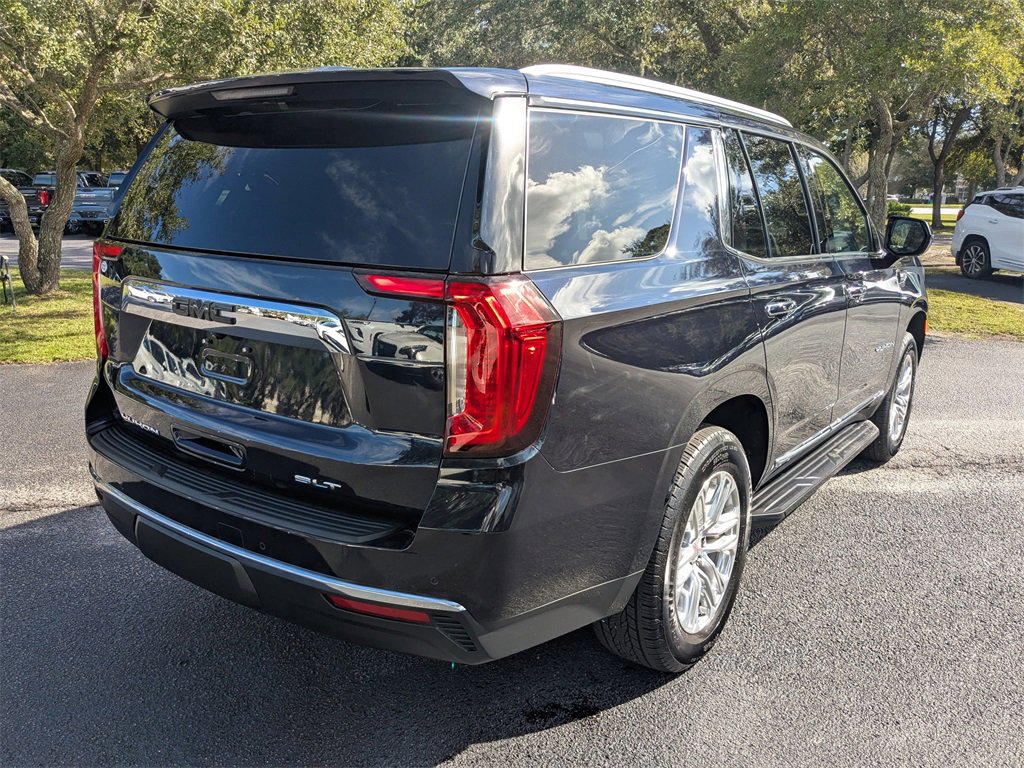 2023 Gmc Yukon SLT photo 2