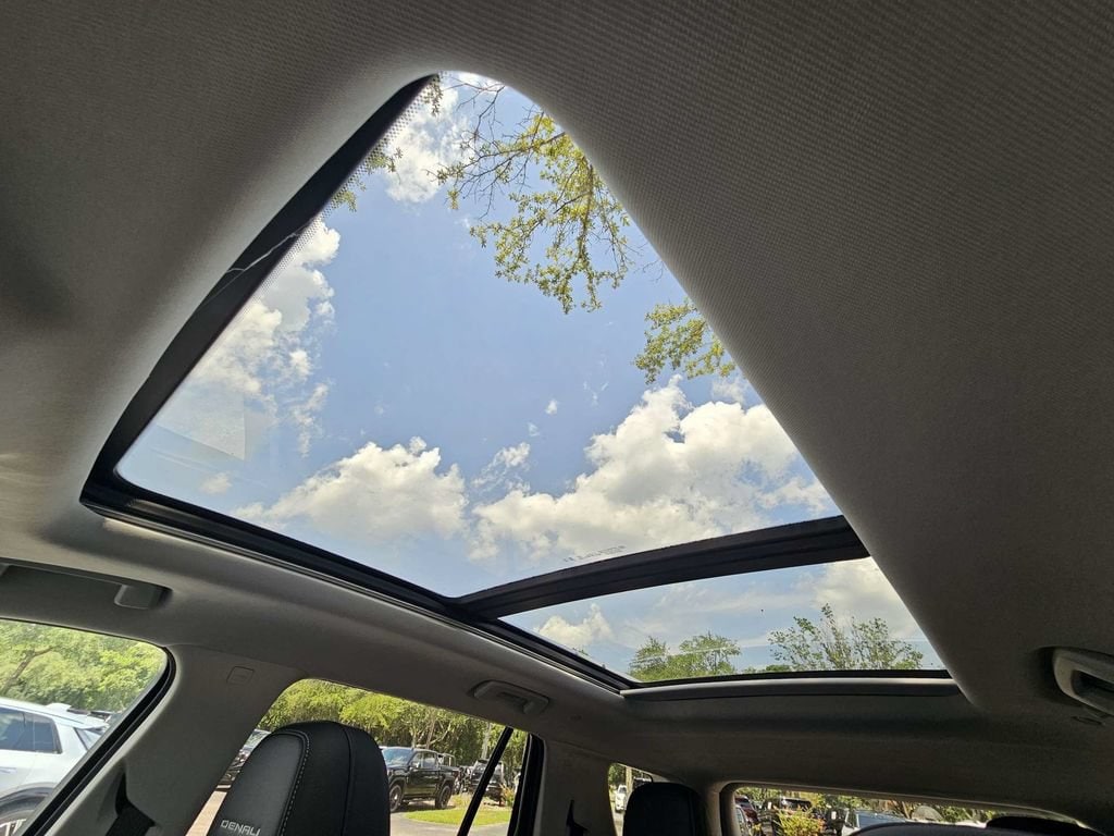 2027 GMC Terrain Denali - Photo 22