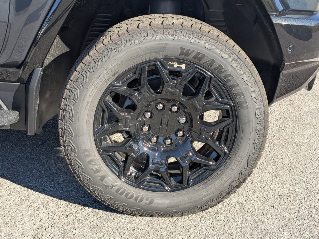 2026 GMC HUMMER EV 2X - Photo 12